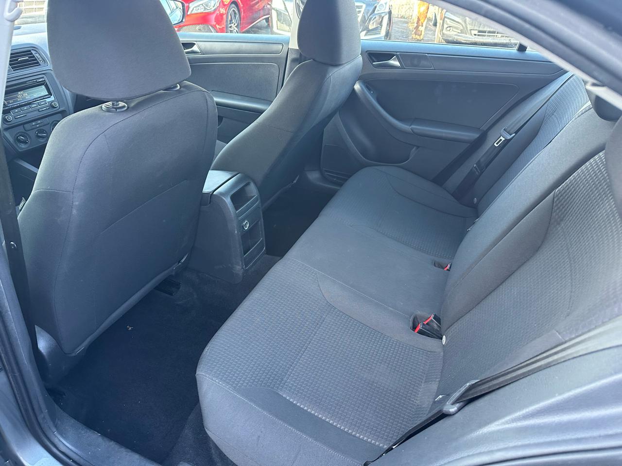 Volkswagen Jetta S 6A 2015