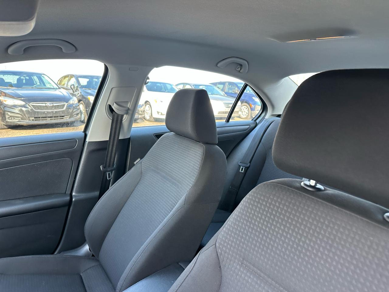 Volkswagen Jetta S 6A 2015