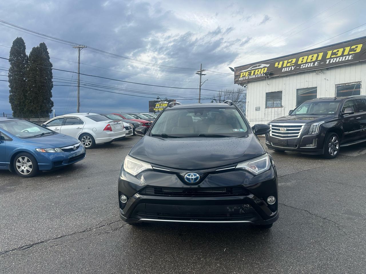 2017 Toyota RAV4 Hybrid XLE