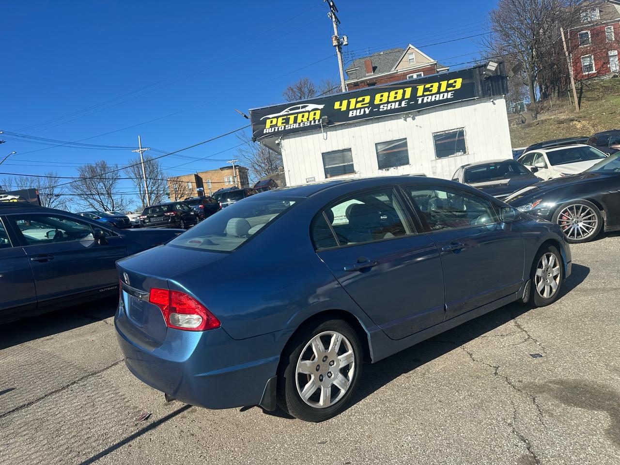 Honda Civic 4dr Sdn LX Manual 2011