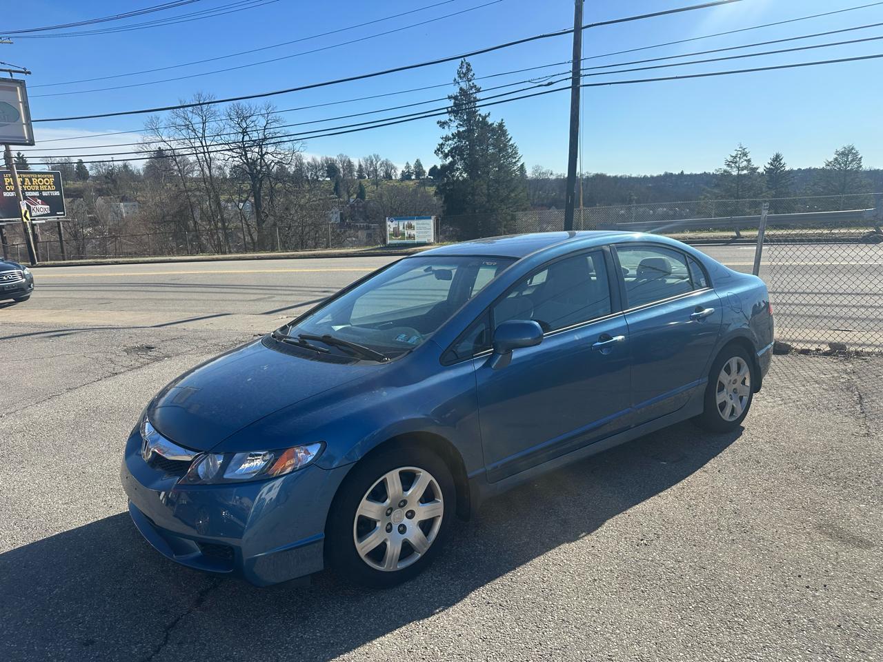 Honda Civic 4dr Sdn LX Manual 2011