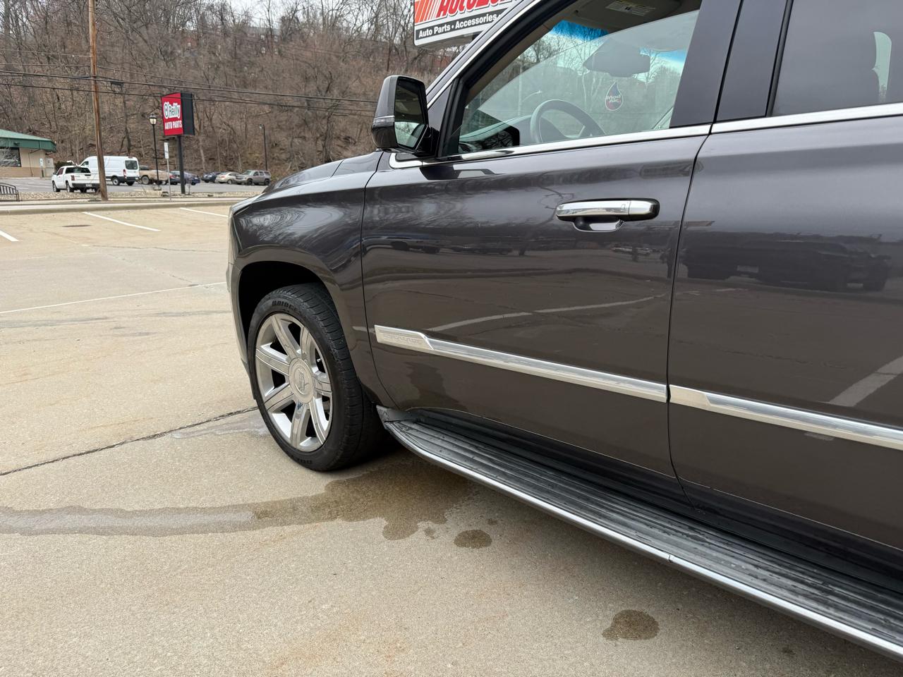 Cadillac Escalade Luxury 4WD 2016