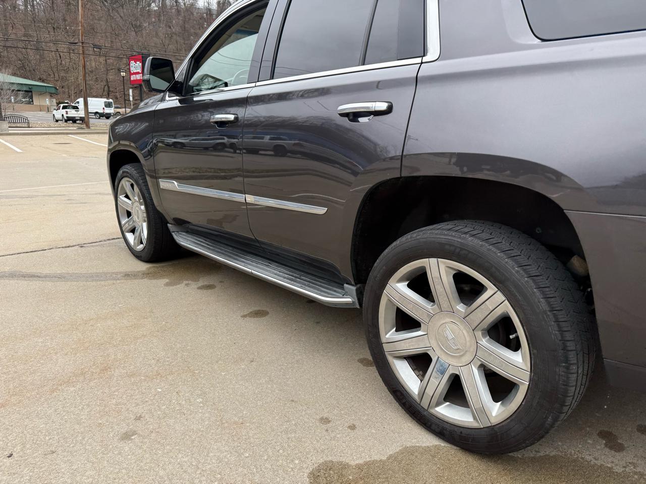 Cadillac Escalade Luxury 4WD 2016