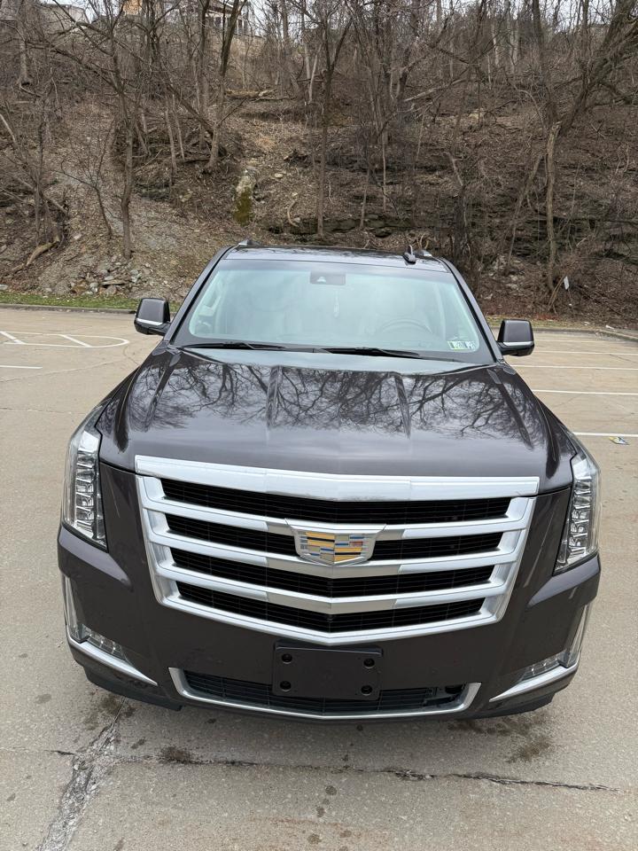 Cadillac Escalade Luxury 4WD 2016