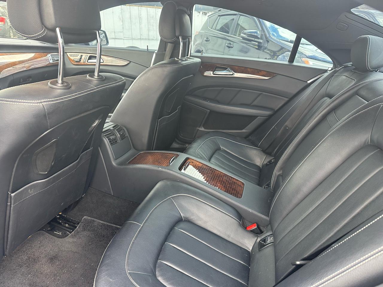 Mercedes-Benz CLS-Class CLS550 4MATIC 2014