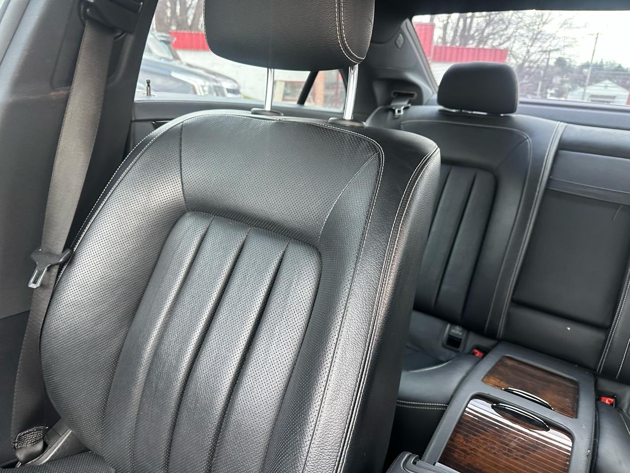 Mercedes-Benz CLS-Class CLS550 4MATIC 2014