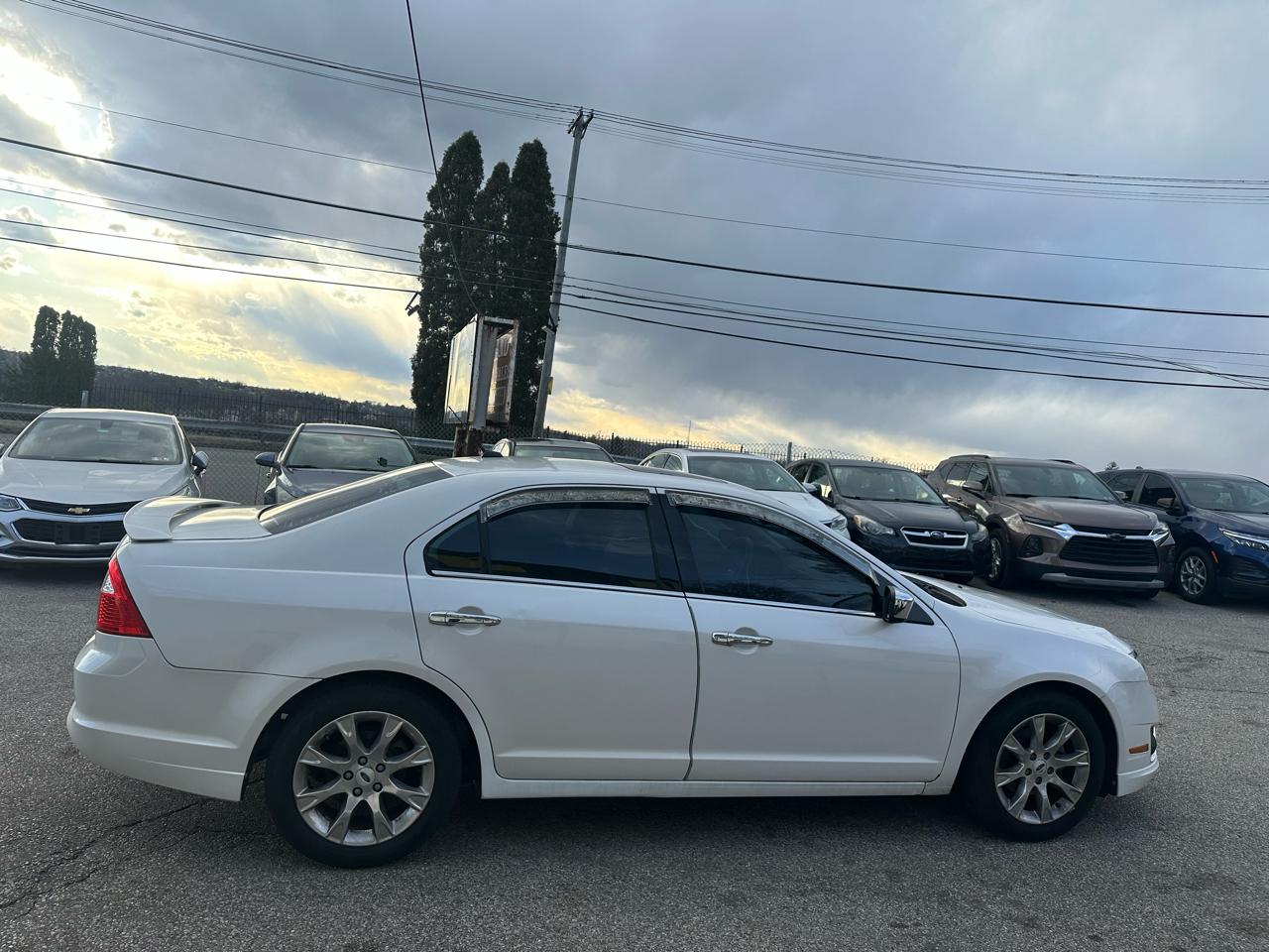 Ford Fusion V6 SEL AWD 2011