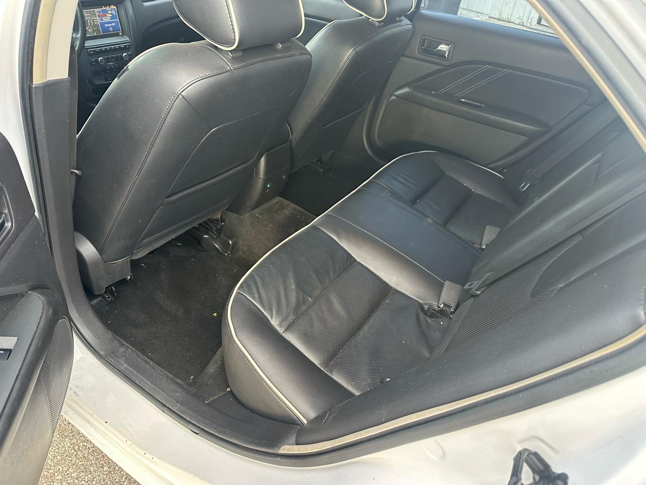 Ford Fusion V6 SEL AWD 2011