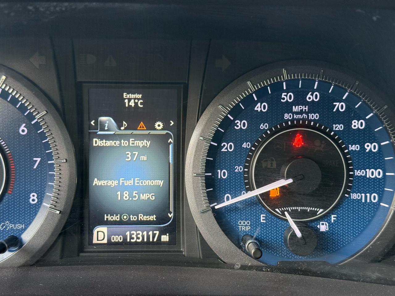 Toyota Sienna XLE FWD 8-Passenger V6 2015