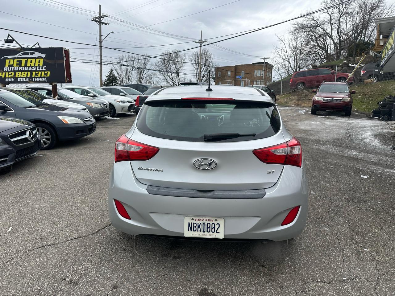 Hyundai Elantra GT A/T 2016
