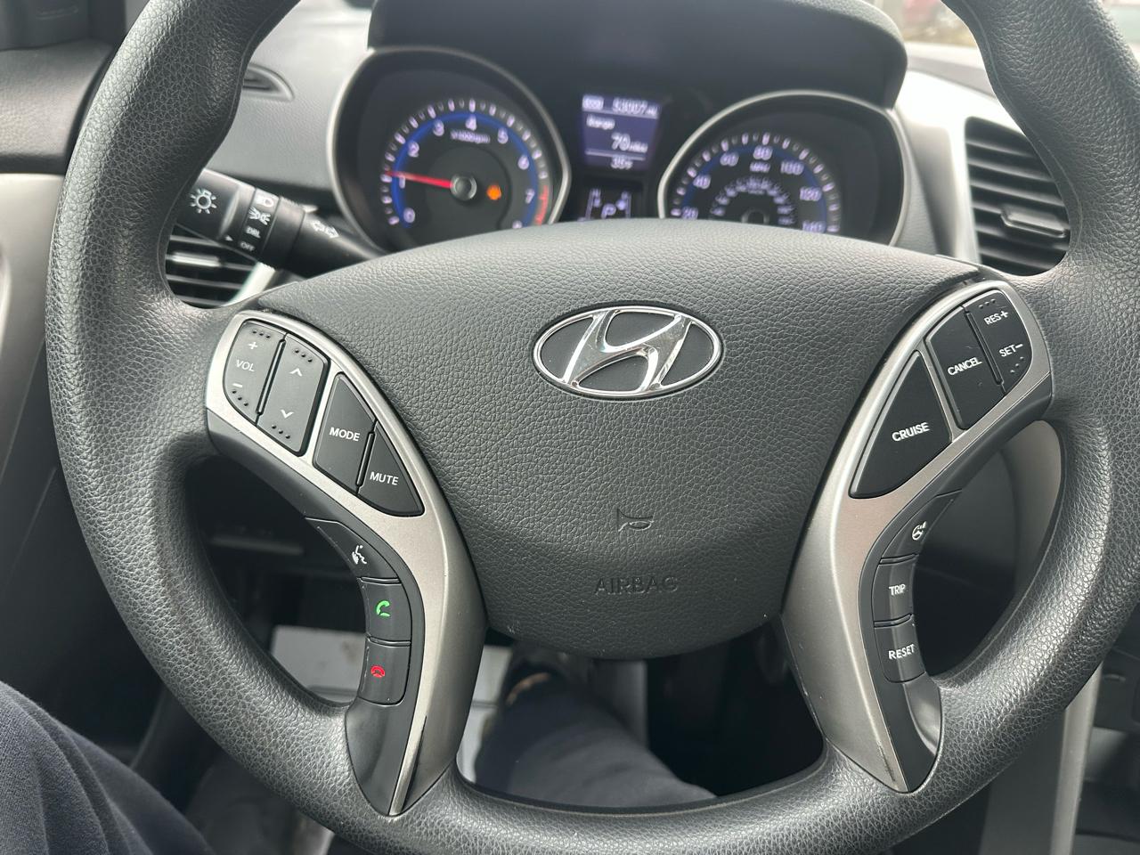 Hyundai Elantra GT A/T 2016