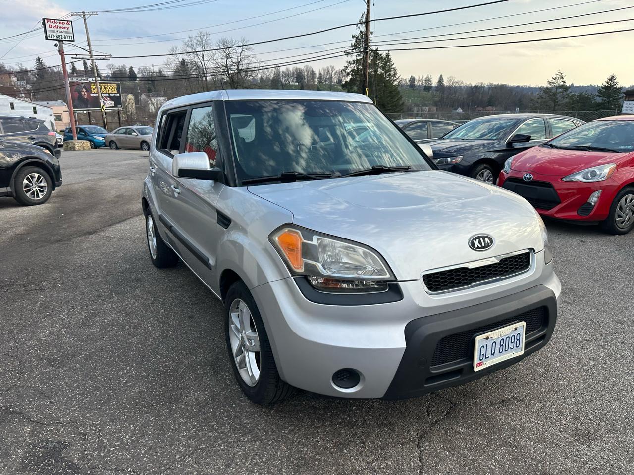 Kia Soul + 2011