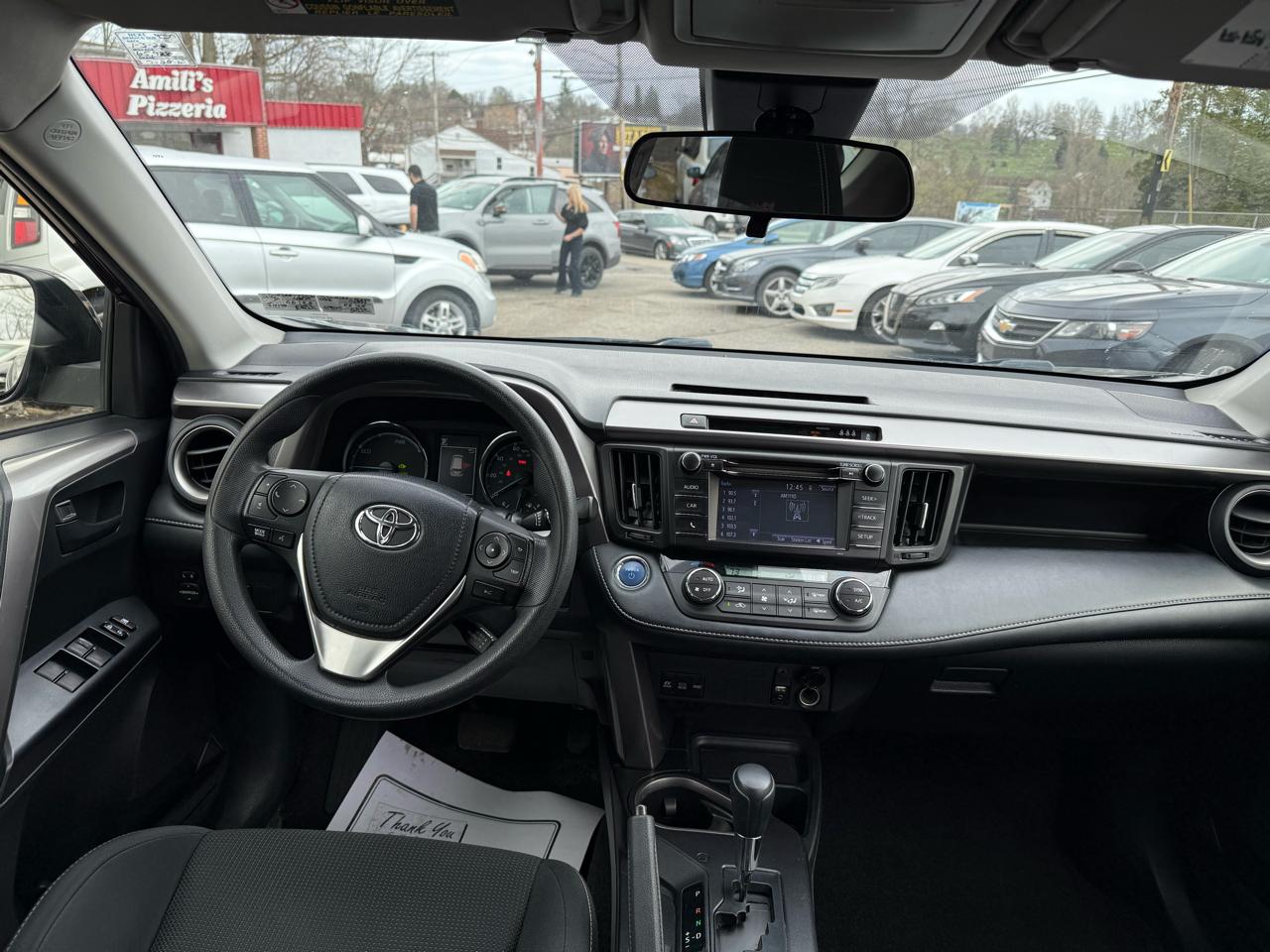 Toyota RAV4 Hybrid XLE 2018