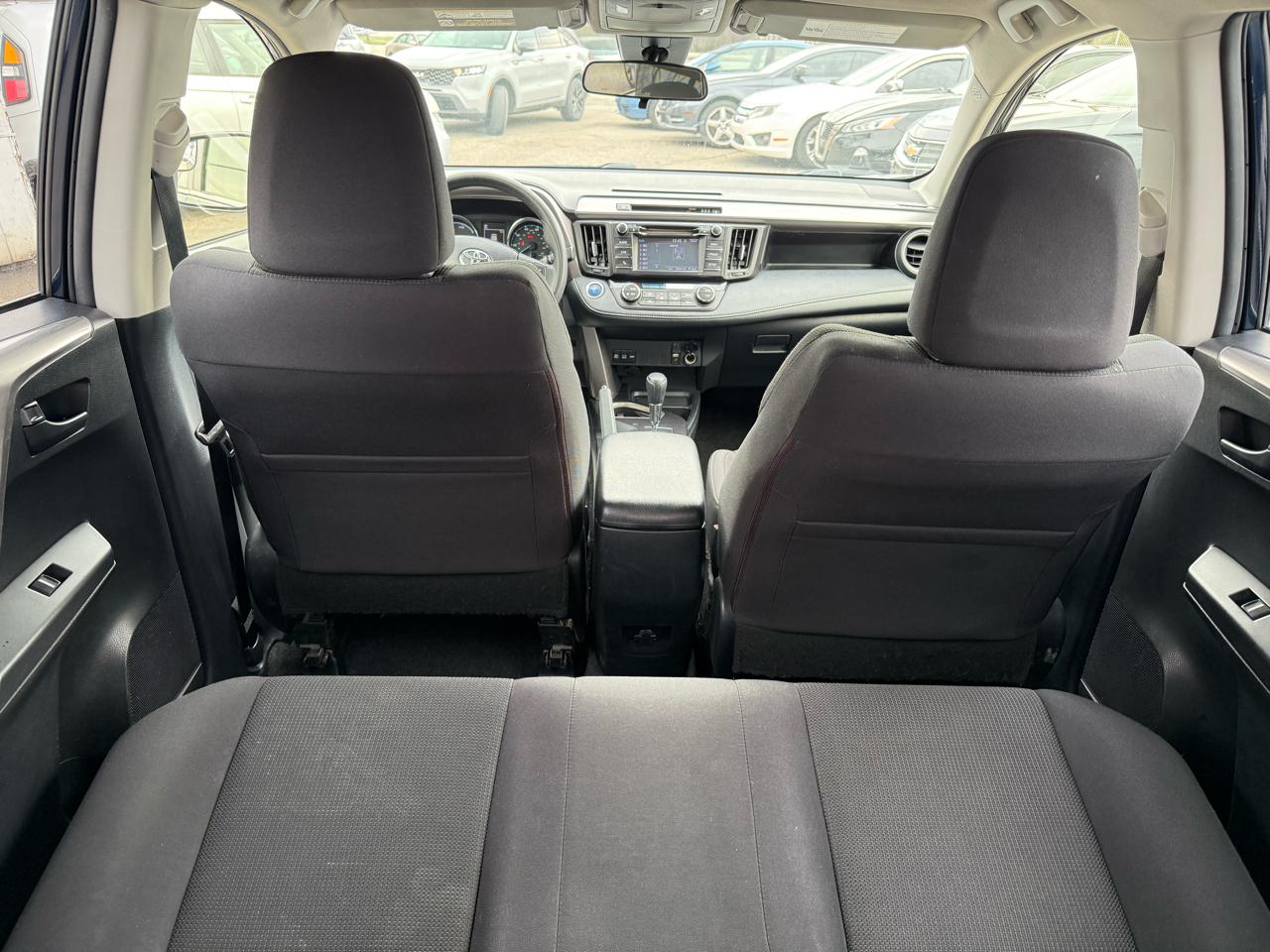 Toyota RAV4 Hybrid XLE 2018