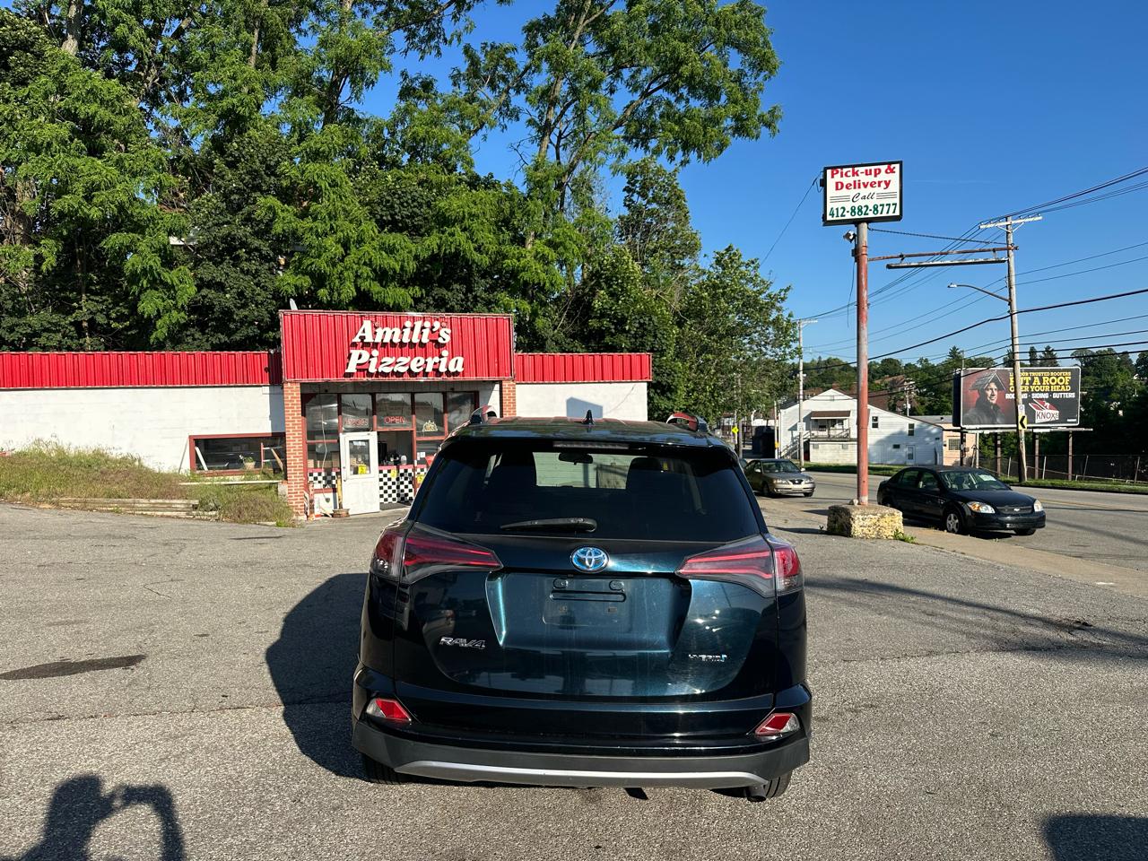 Toyota RAV4 Hybrid XLE 2018