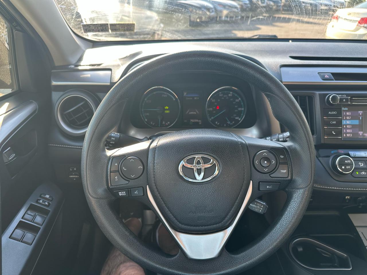 Toyota RAV4 Hybrid XLE 2018