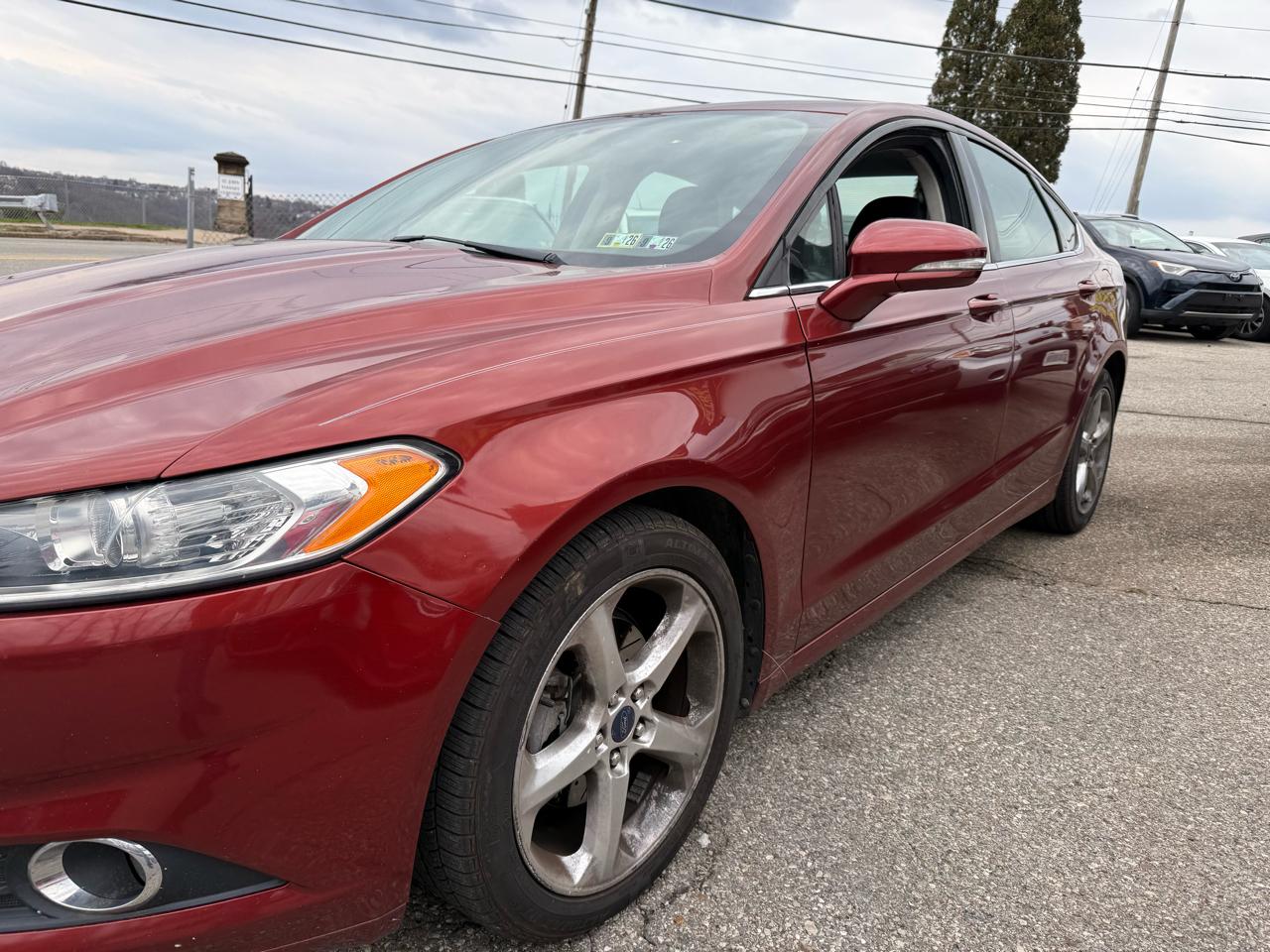 Ford Fusion SE 2014