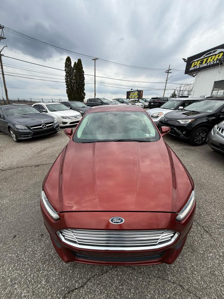 Ford Fusion SE 2014