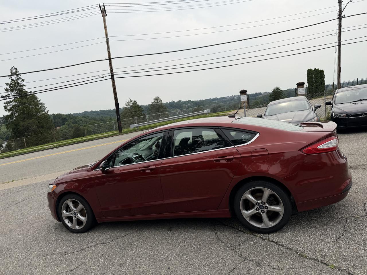 Ford Fusion SE 2014