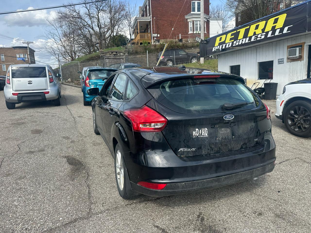 Ford Focus SE Hatch 2017