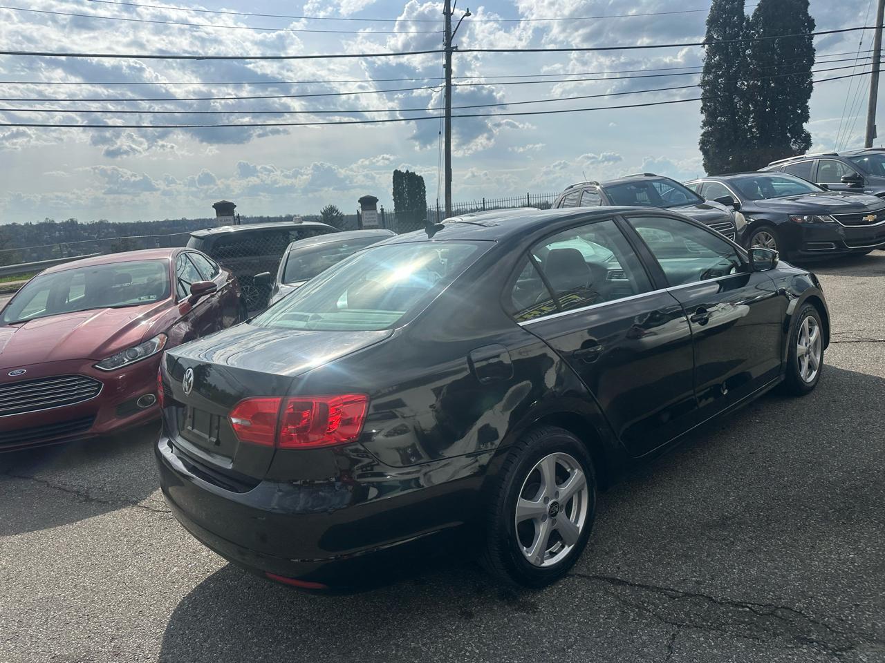 Volkswagen Jetta SE 2013