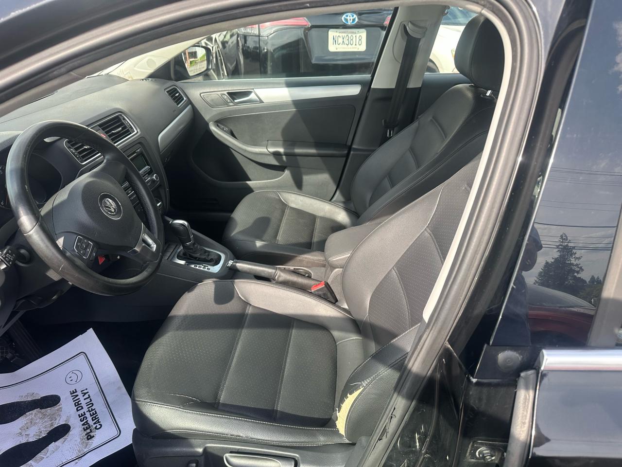 Volkswagen Jetta SE 2013