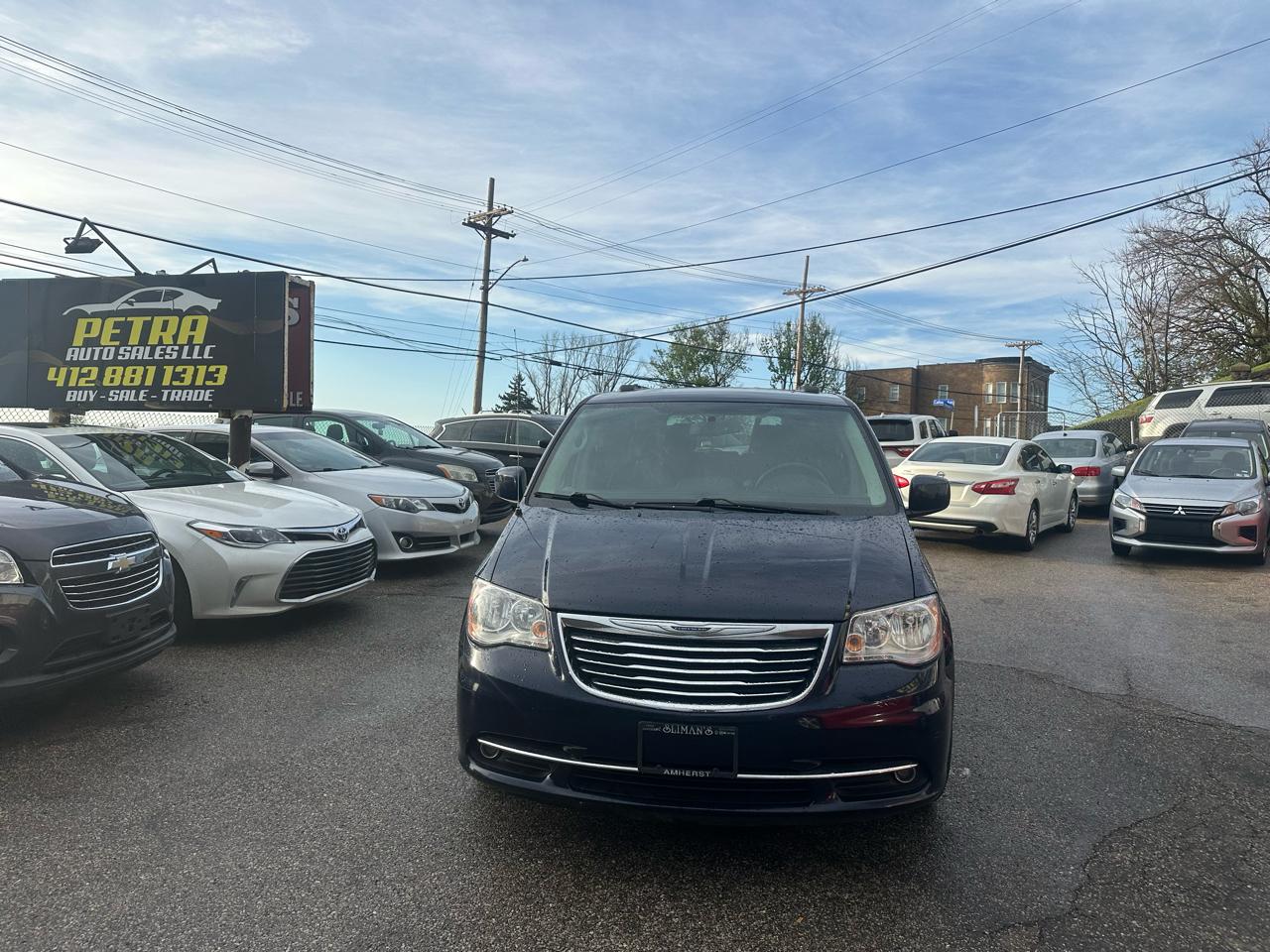 Chrysler Town & Country Touring 2016