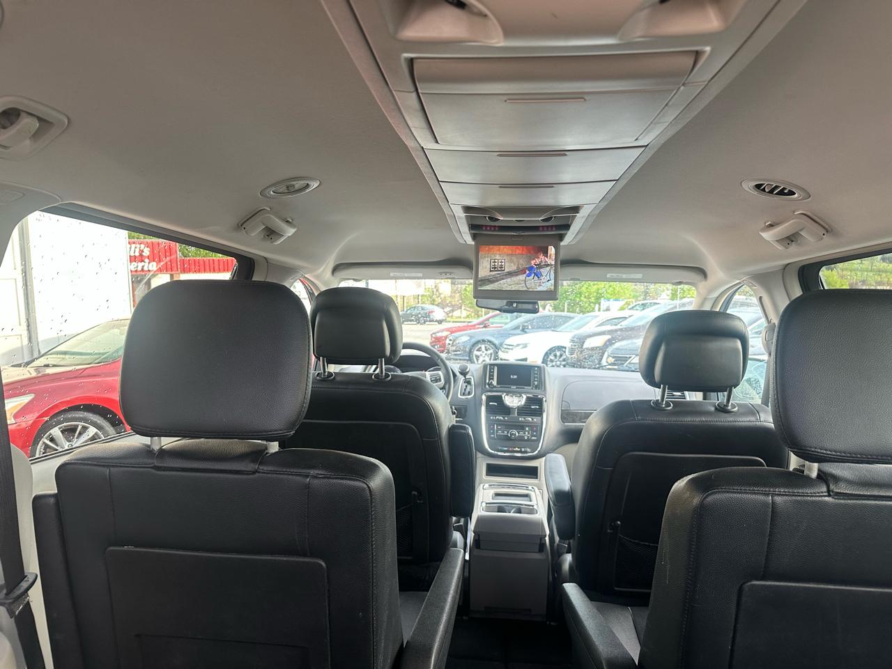 Chrysler Town & Country Touring 2016