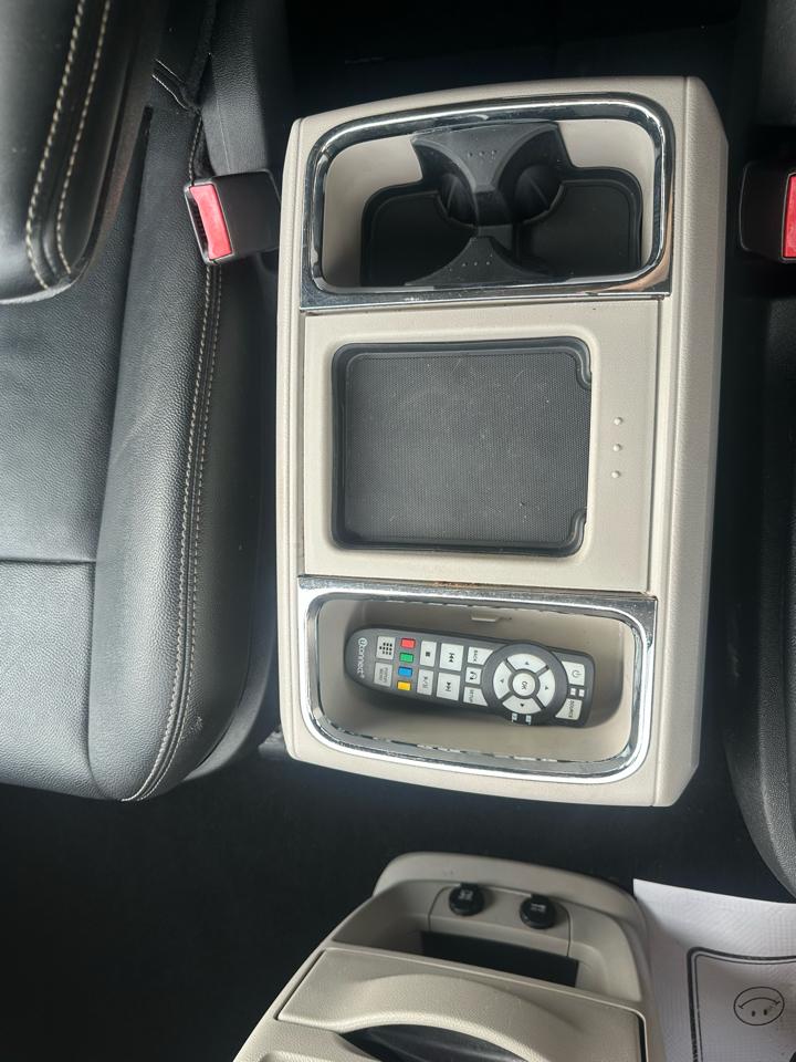 Chrysler Town & Country Touring 2016