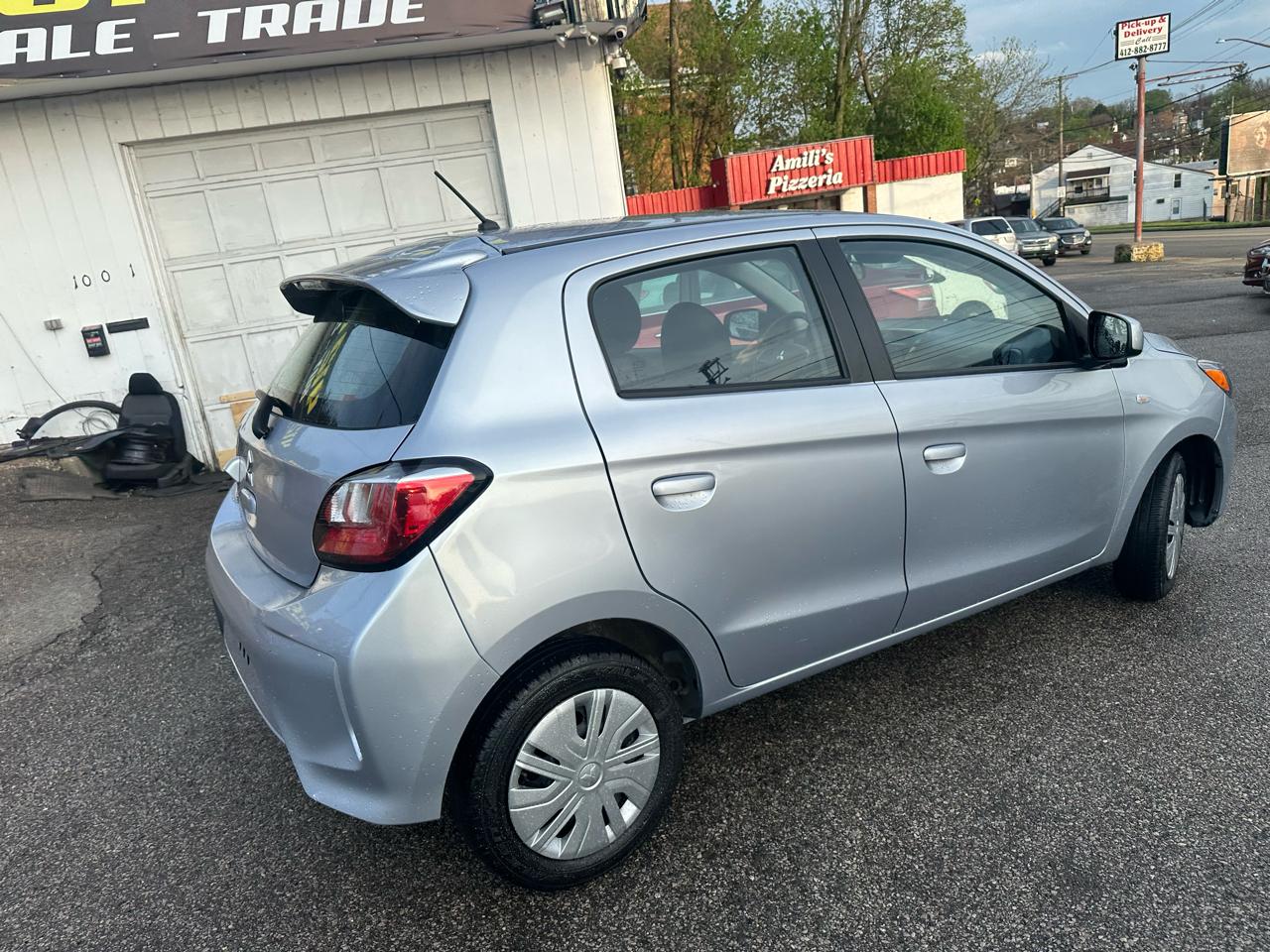 Mitsubishi Mirage ES CVT 2024