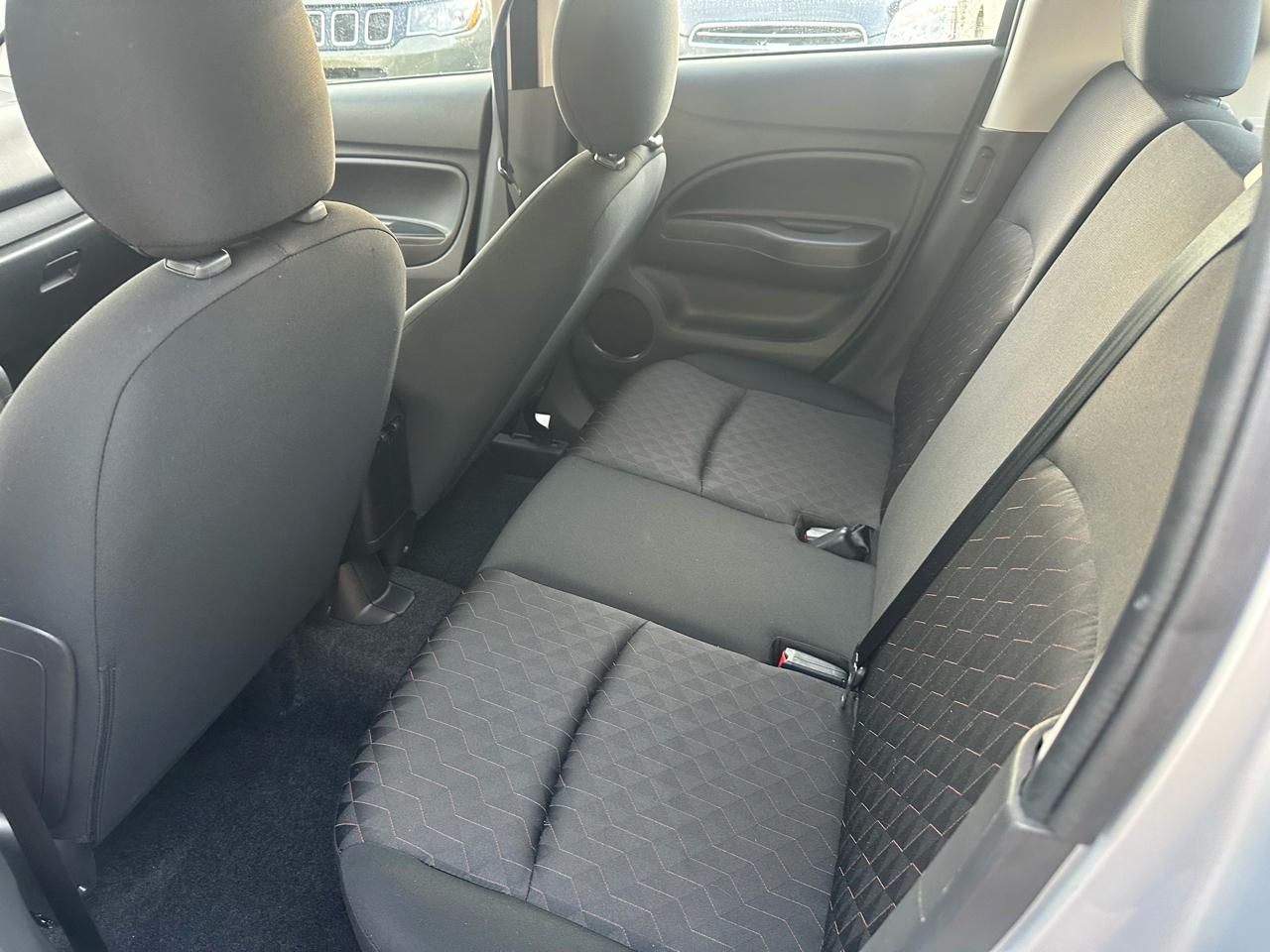 Mitsubishi Mirage ES CVT 2024