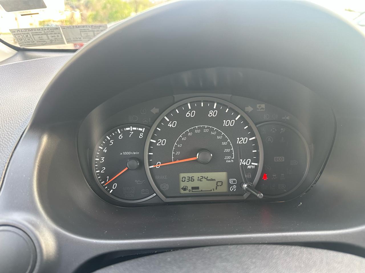 Mitsubishi Mirage ES CVT 2024