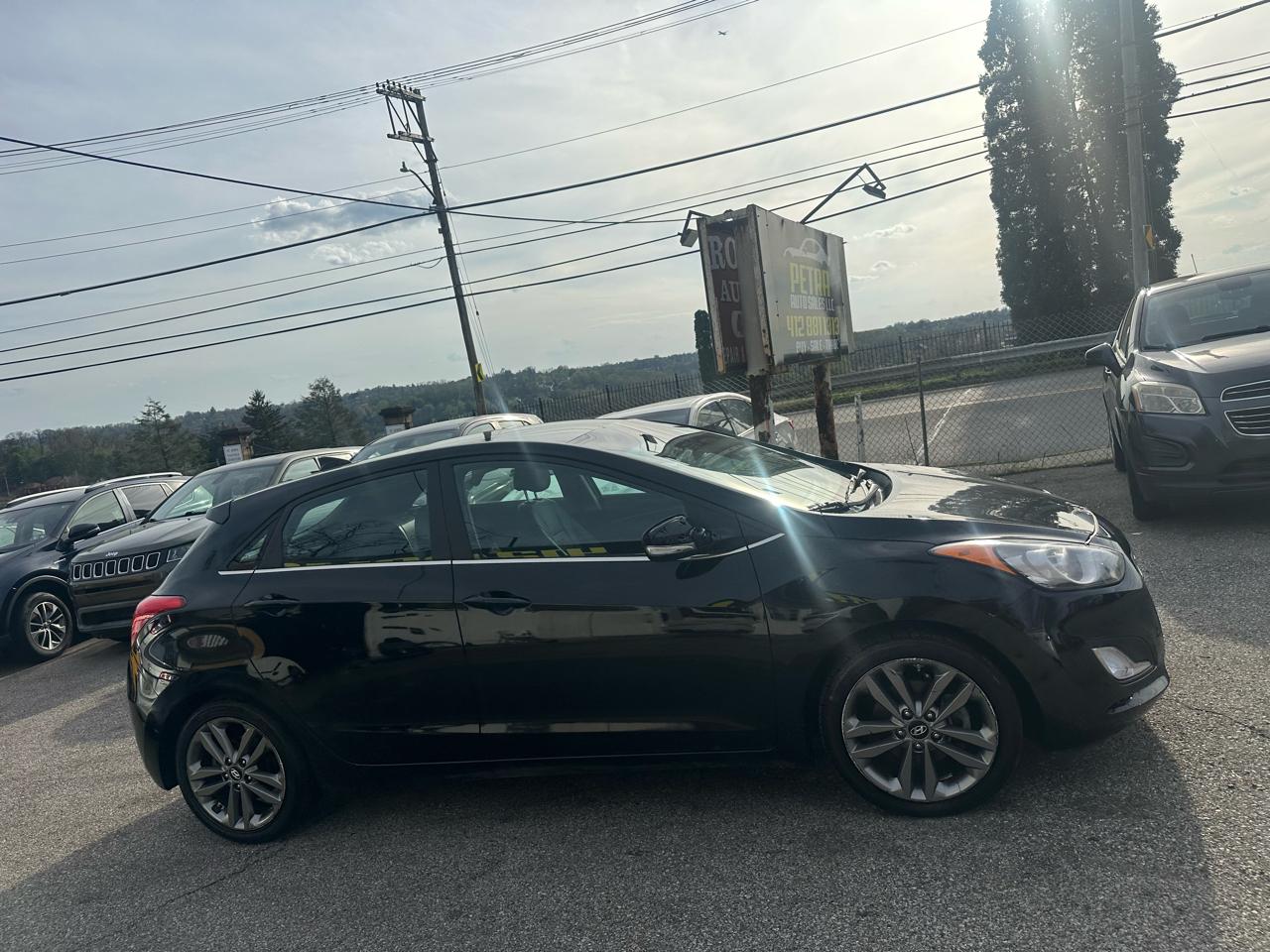 Hyundai Elantra GT A/T 2016