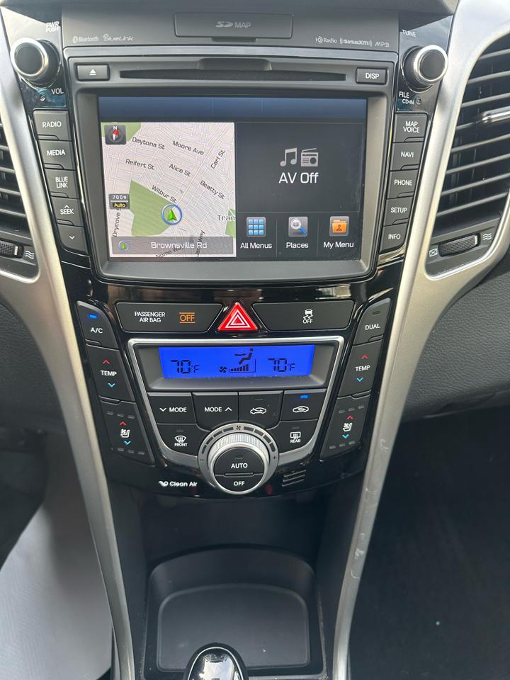 Hyundai Elantra GT A/T 2016