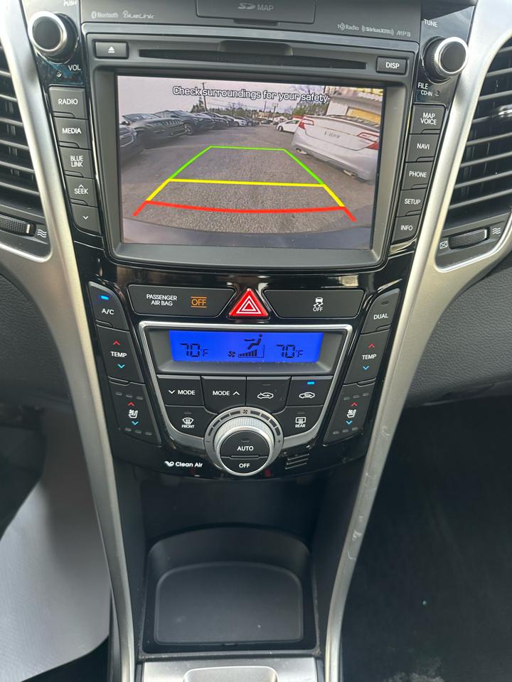 Hyundai Elantra GT A/T 2016