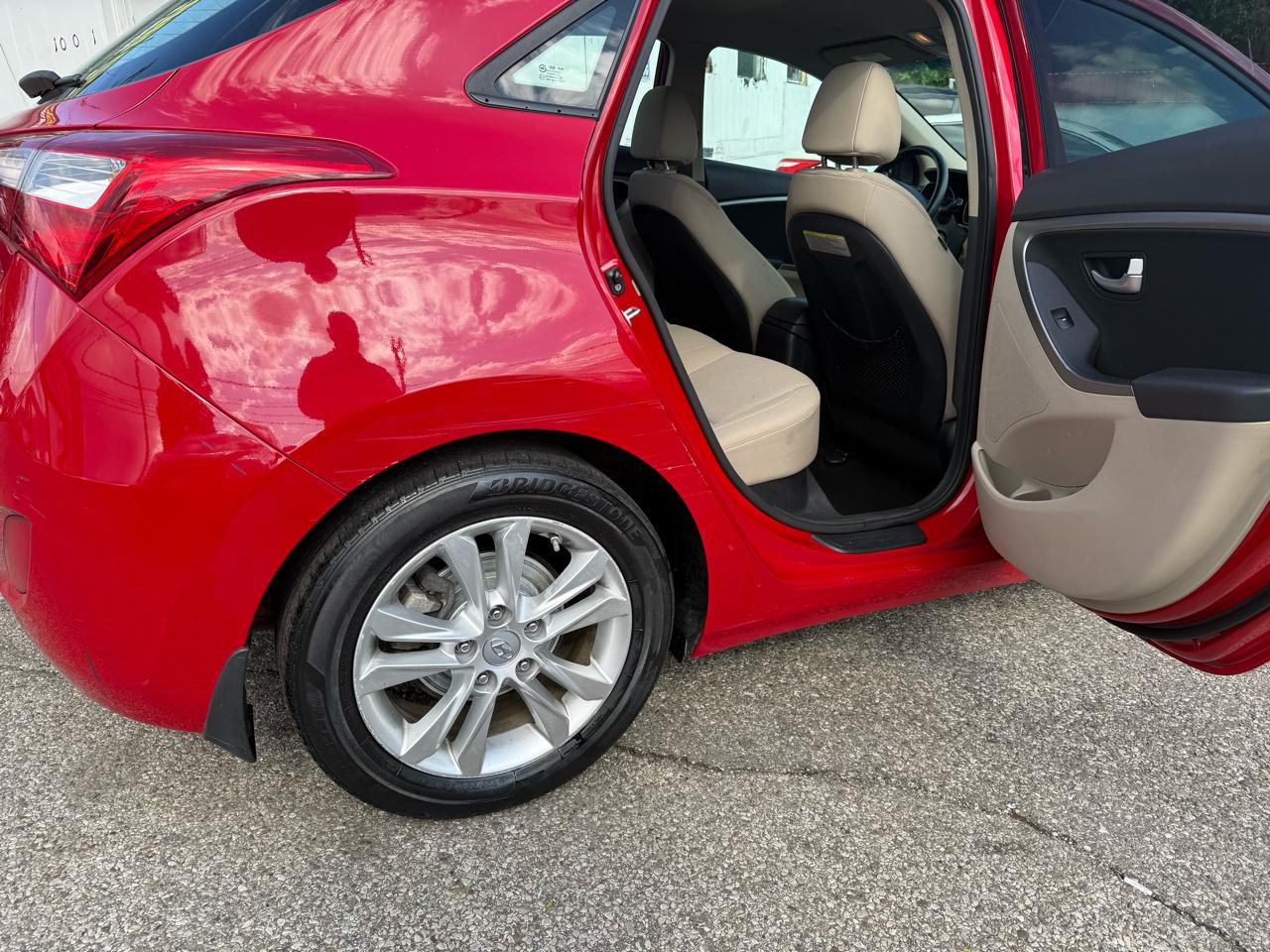 Hyundai Elantra GT A/T 2013