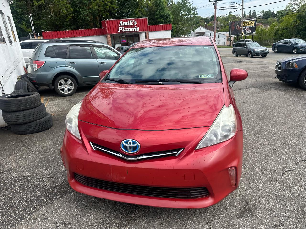 Toyota Prius V Three 2013