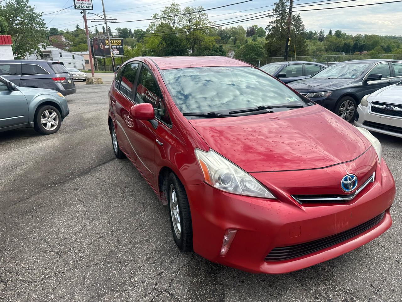 Toyota Prius V Three 2013