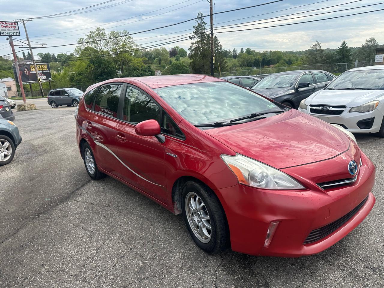Toyota Prius V Three 2013