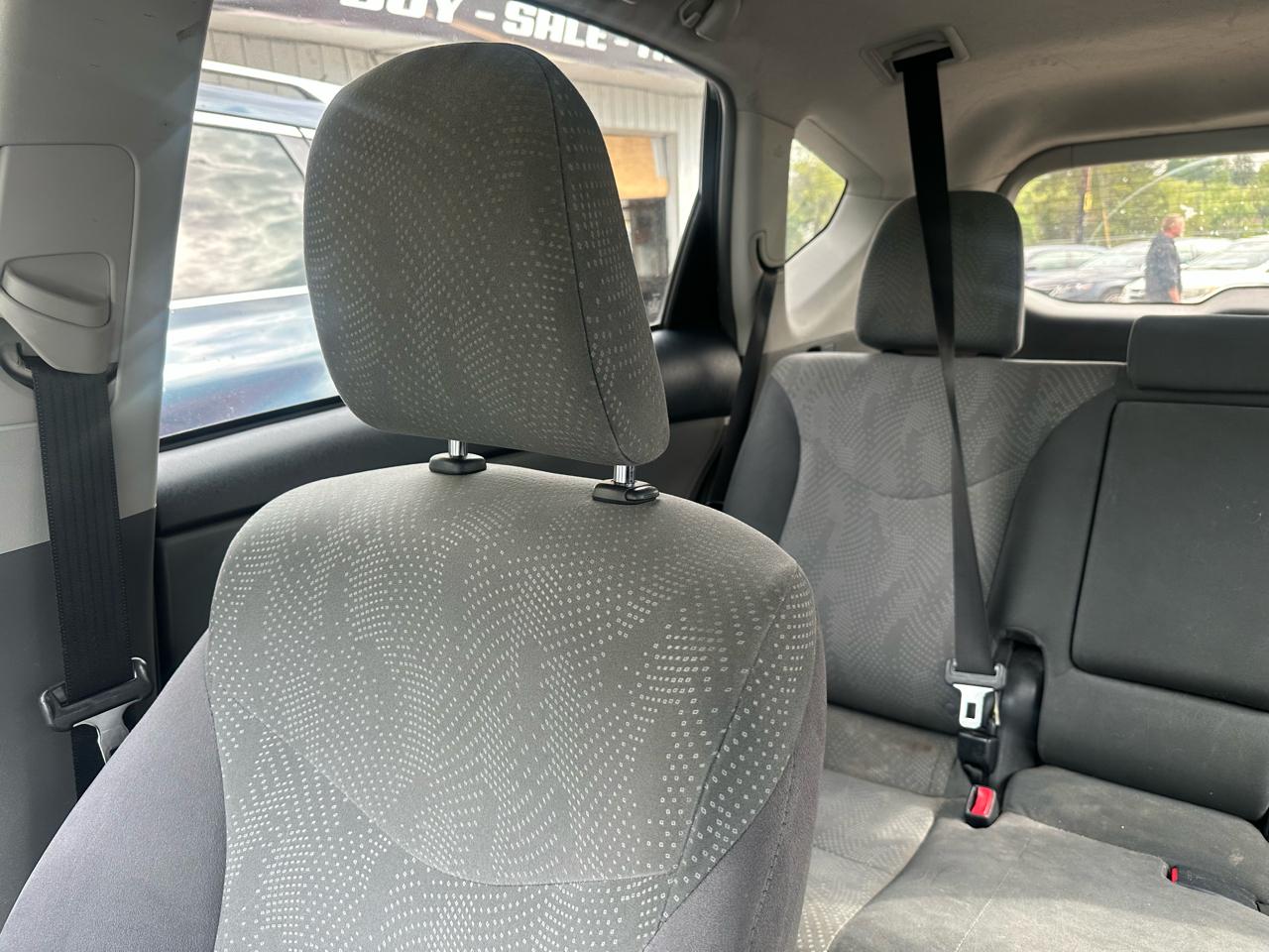 Toyota Prius V Three 2013