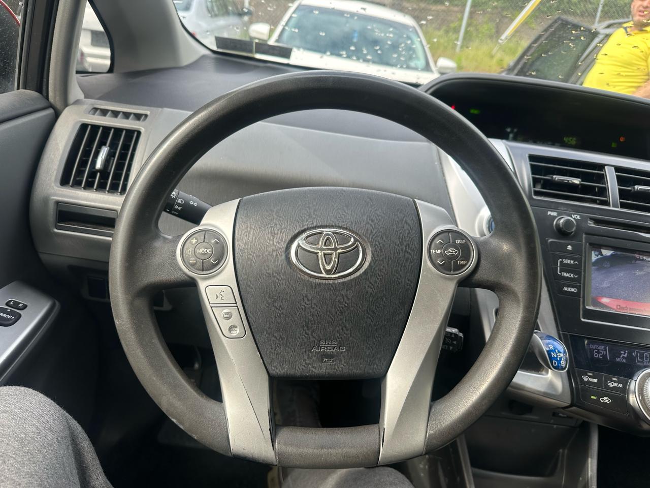 Toyota Prius V Three 2013