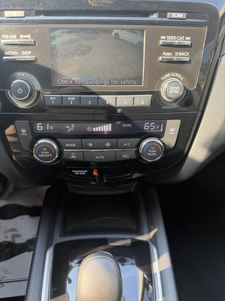 Nissan Rogue SV AWD 2015