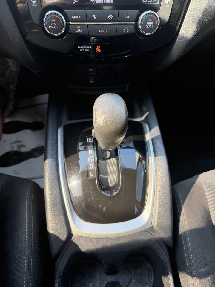 Nissan Rogue SV AWD 2015