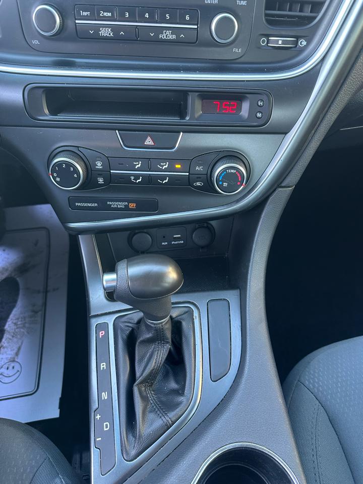 Kia Optima LX 2015