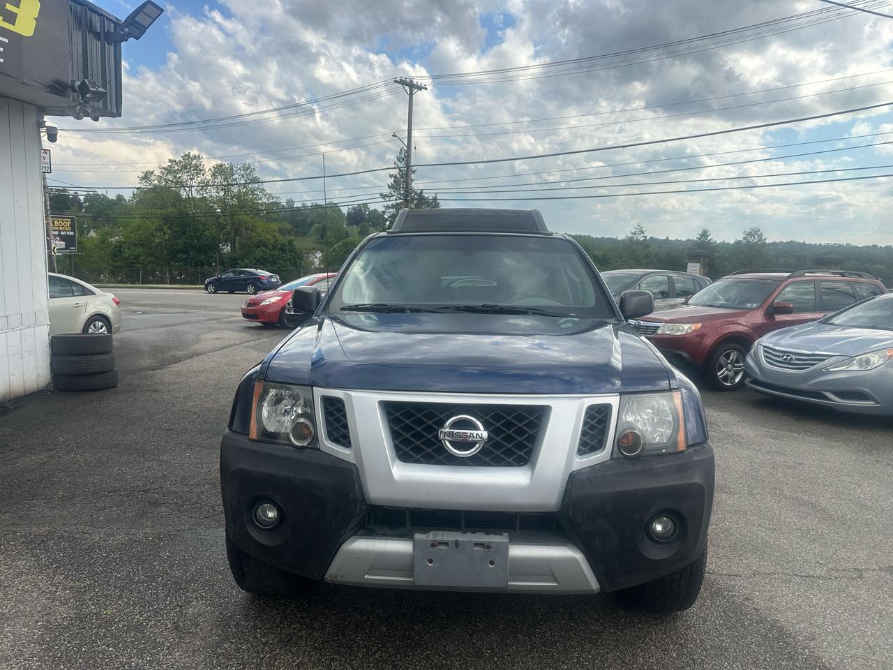 Nissan Xterra X 4WD 2010