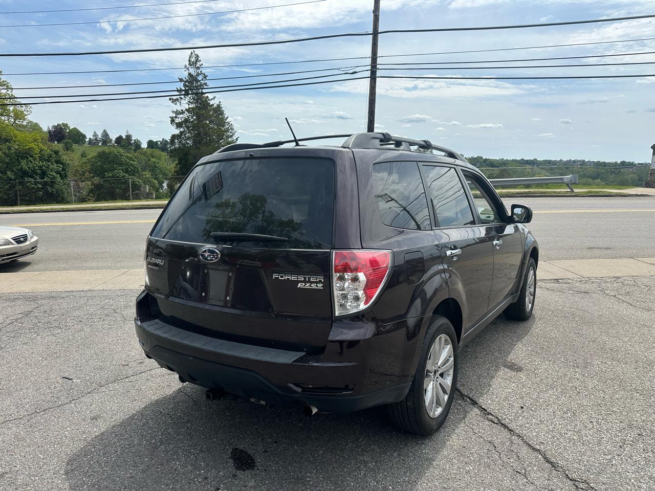 Subaru Forester 2.5X Limited 2013