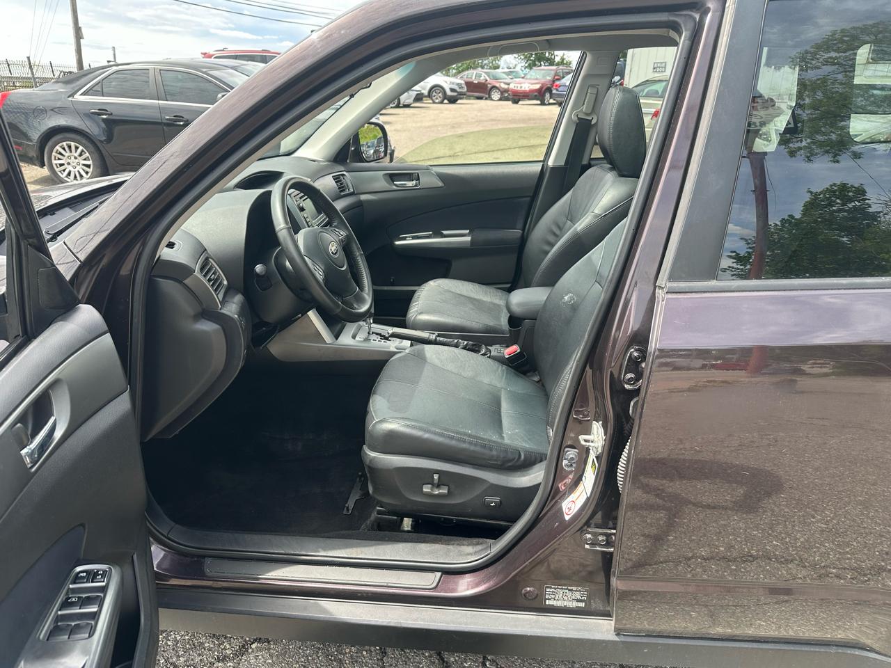 Subaru Forester 2.5X Limited 2013