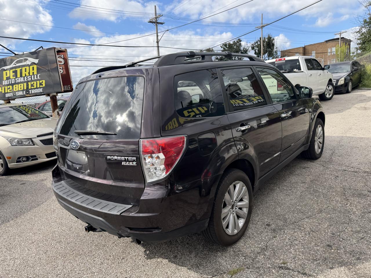 Subaru Forester 2.5X Limited 2013