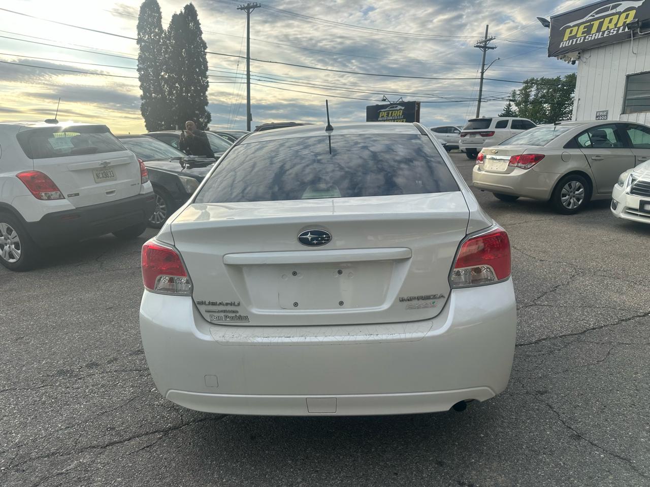 Subaru Impreza Base 4-Door 2013