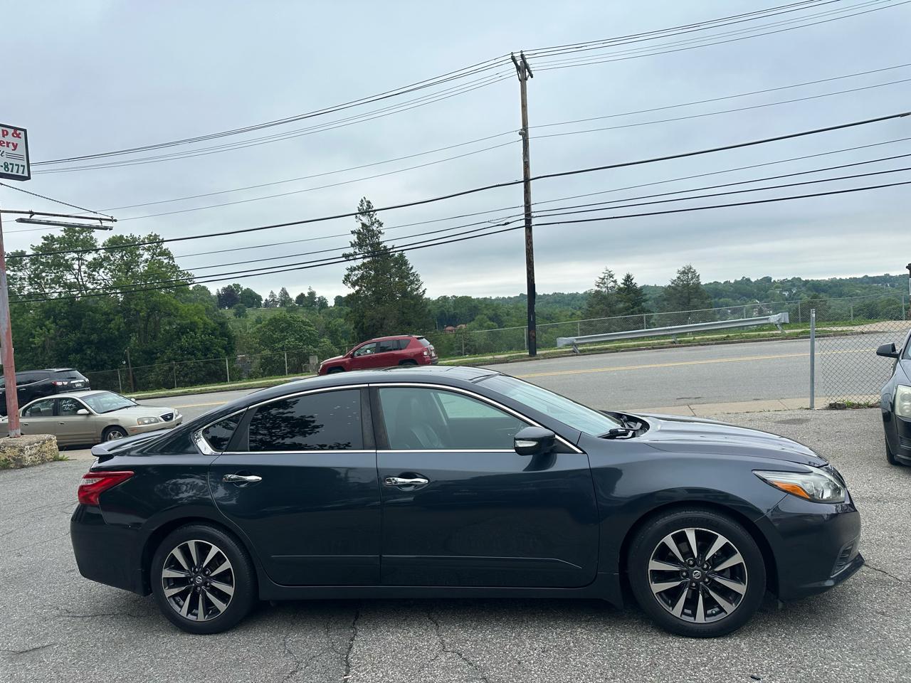 Nissan Altima 2.5 SR 2016